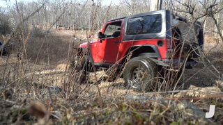 Here's How The 2017 Toyota Tacoma TRD Pro Fares Against A Jeep Wrangler Off-Road